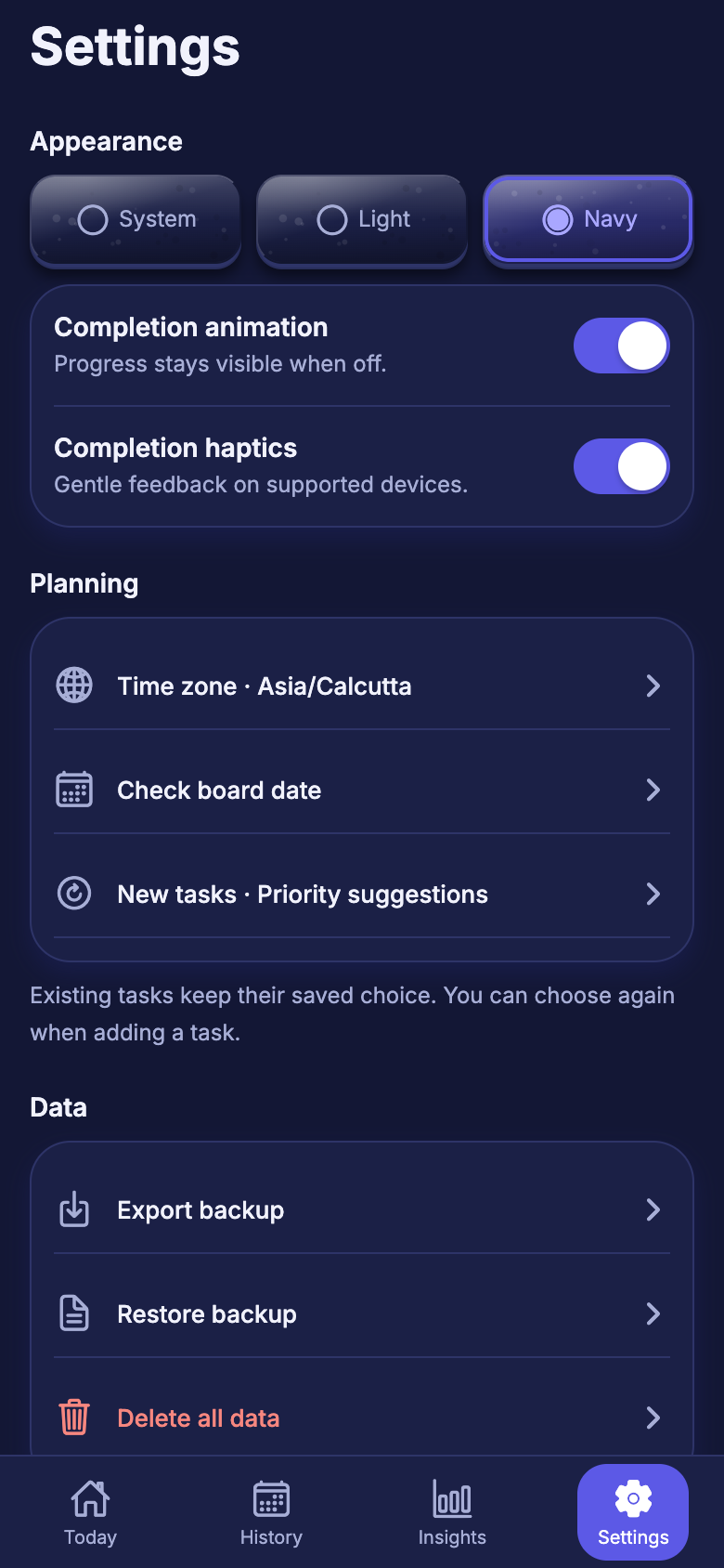 Settings screen, navy theme